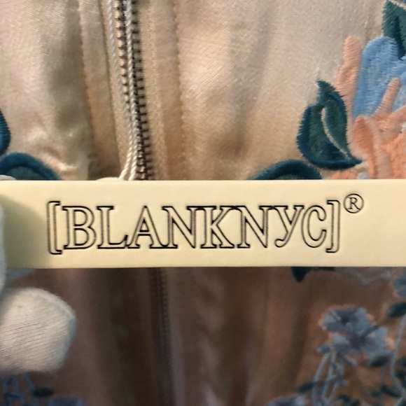 BLANK NYC Ladys Bomber Jacket Size S Blue and Pink Colored Roses Embroidered NWT - Picture 9 of 15